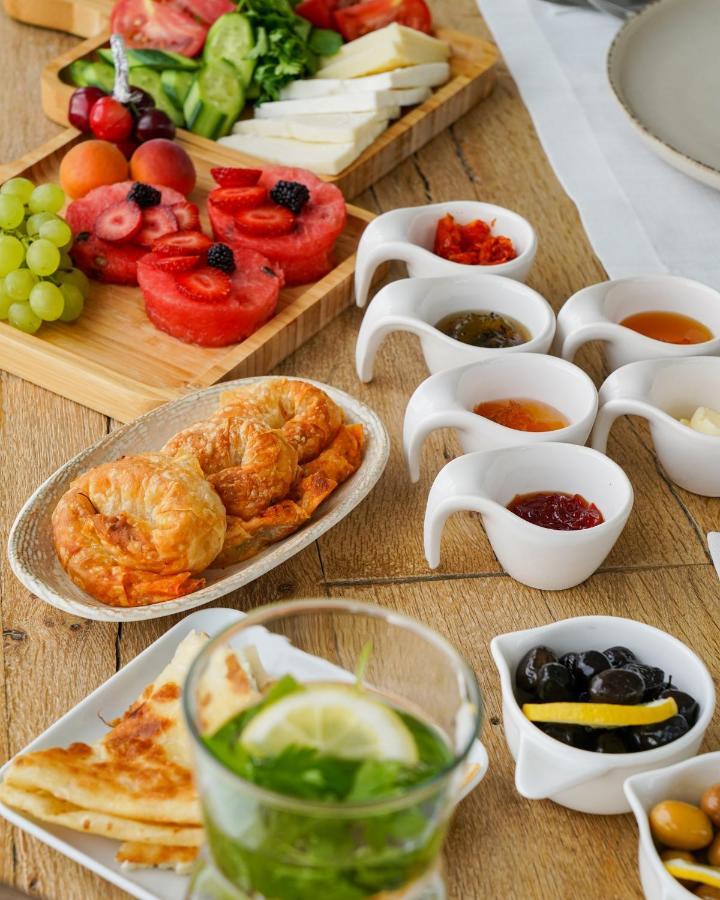 Anit Konak 阿拉恰特 外观 照片